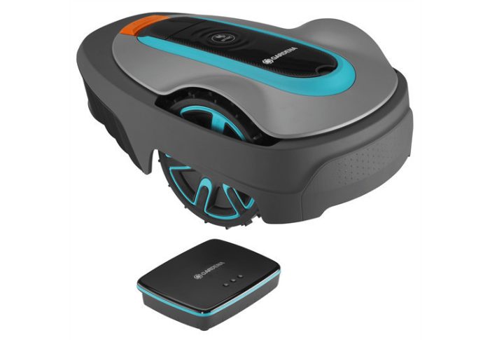 Ajándék késkészlet minden új Gardena robotfűnyíró mellé