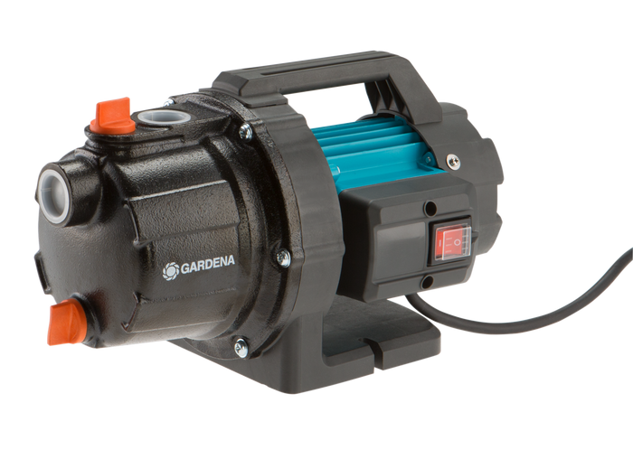 Gardena 3700/4 BASIC önfelszívó kerti szivattyú 3700 l/h