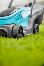 PowerMax 30/18V P4A Akkumulátoros 
fűnyíró akkumulátor nélkül
