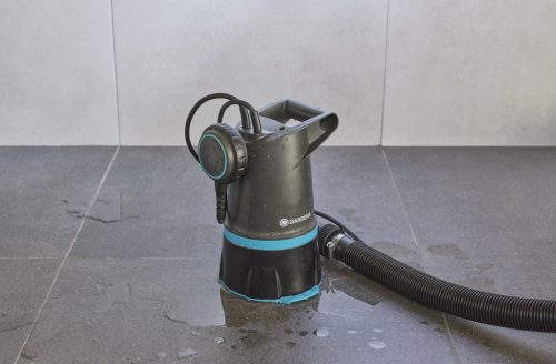 Gardena Basic 20000 2in1 merülőszivattyú tiszta és szennyezett vízhez - úszókapcsolóval