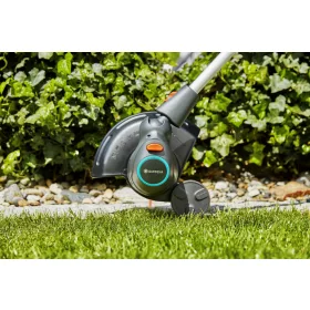   Gardena ComfortCut 23/18V P4A fűszegélynyíró - akkumulátorral