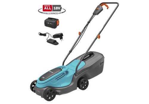 Gardena PowerMax 30/18V P4A fűnyíró akkumulátorral készlet